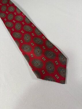 Kuppenheimer Red Paisley Silk Tie Made in USA Classic Mens Tie